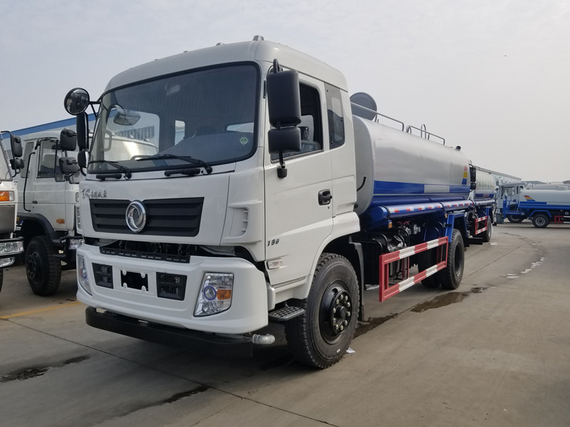 D913東風(fēng)14噸灑水車