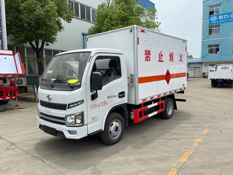 躍進(jìn)3米3(藍(lán)牌)爆破器材車