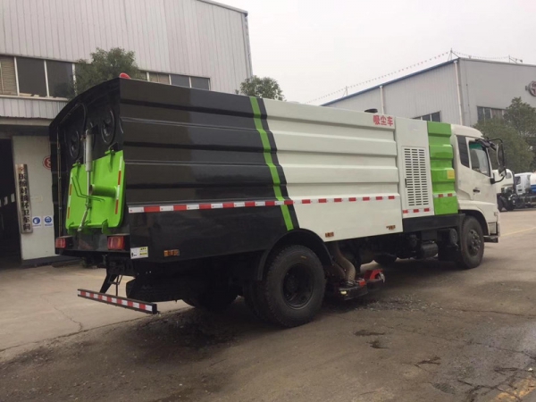 東風天錦吸塵車（2方水罐7方塵罐）