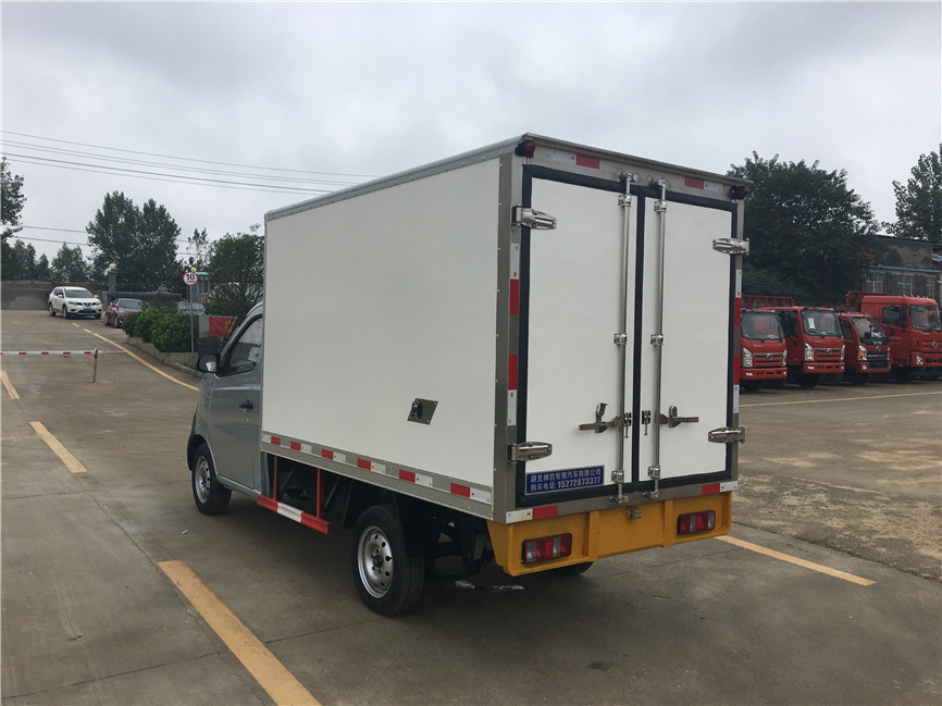 長(zhǎng)安單輪 2.68米冷藏車(chē)