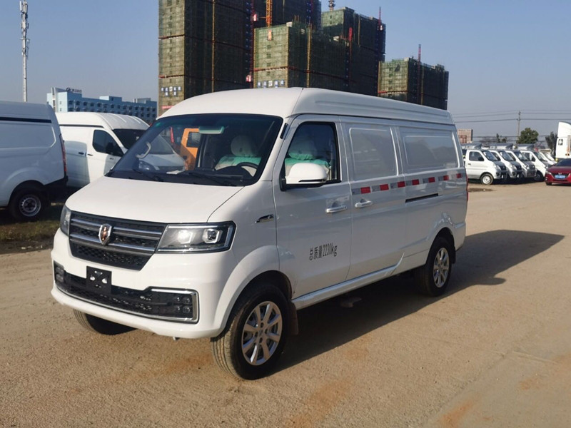 國(guó)六金杯海獅面包冷藏車