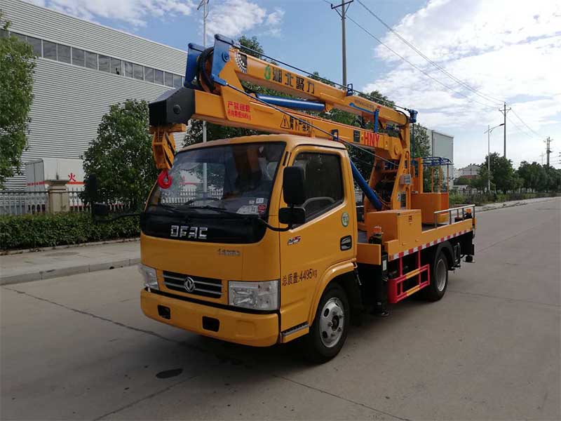 東風(fēng)單排12米藍(lán)牌高空作業(yè)車