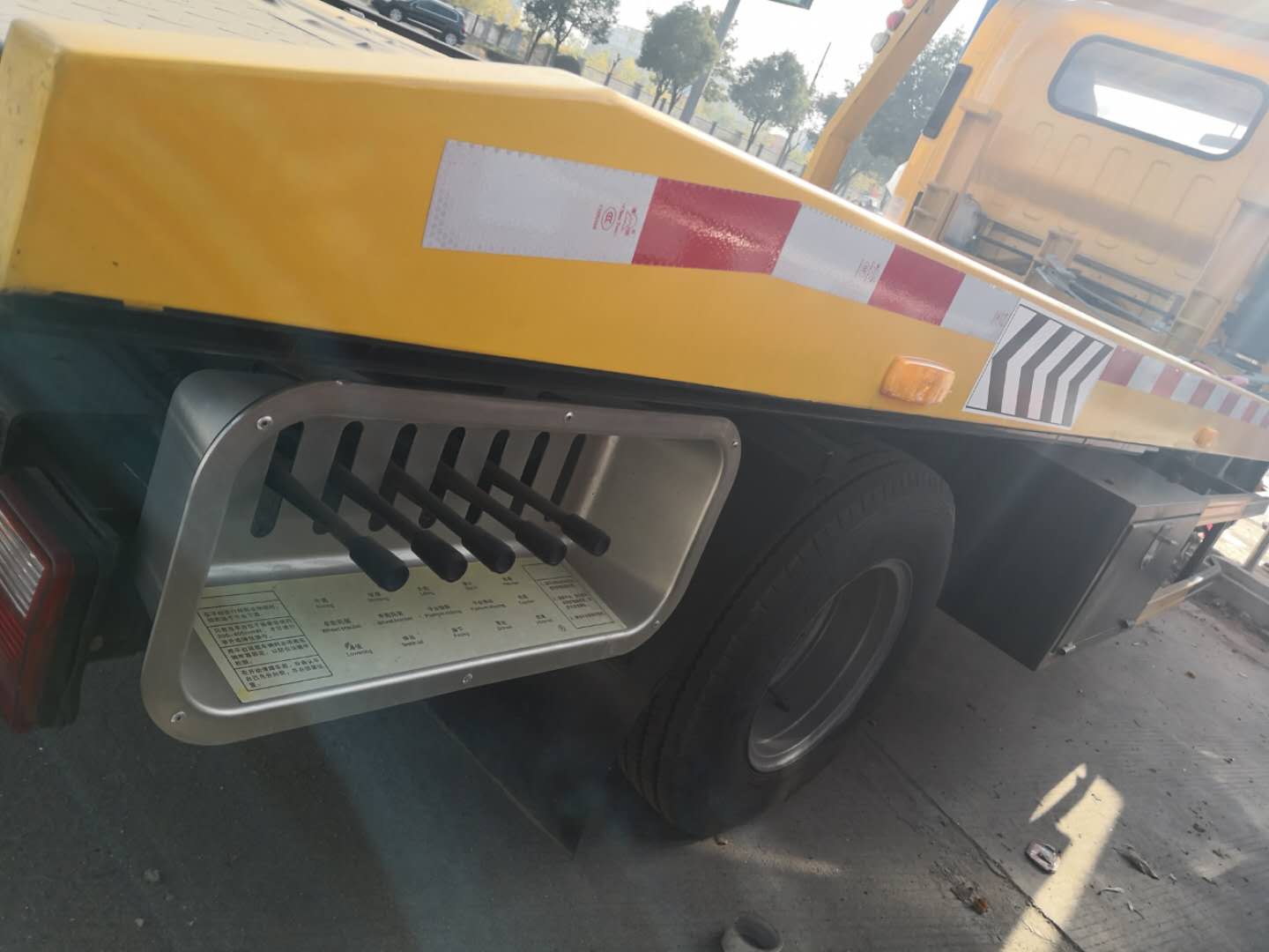 國(guó)六解放虎V藍(lán)牌清障車