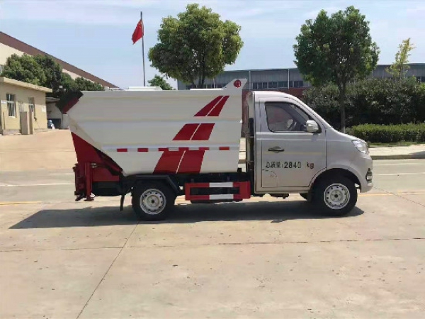 長(zhǎng)安國(guó)六3.5方無(wú)泄漏后掛桶壓縮垃圾車