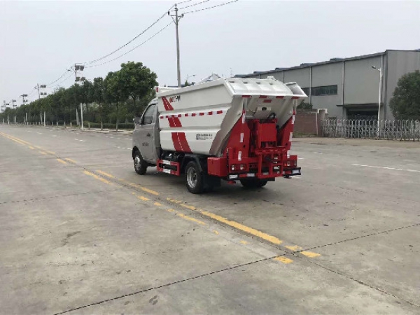 長(zhǎng)安國(guó)六3.5方無(wú)泄漏后掛桶壓縮垃圾車