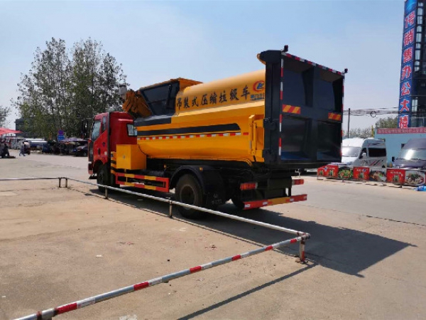 解放J6國(guó)六12方吊裝式壓縮垃圾車