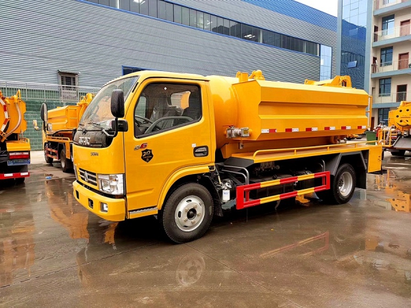 東風(fēng)D6多利卡2水4塵 6方清洗吸污車（國六）