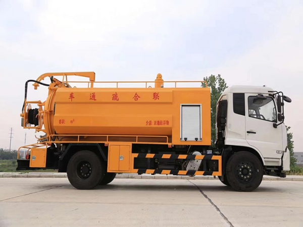 東風(fēng)天錦12方清洗吸污 聯(lián)合疏通車