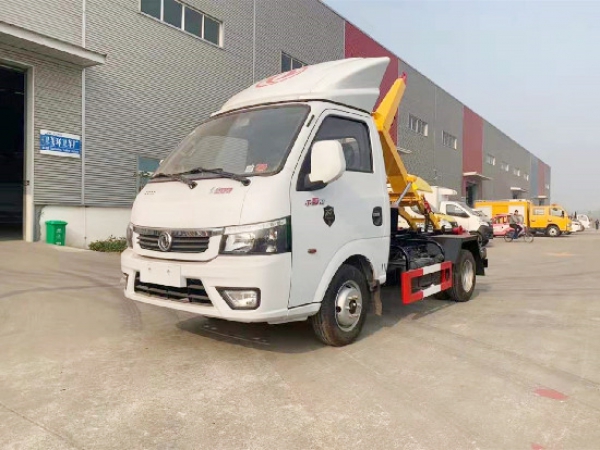 東風(fēng)途逸國六汽油3~4方車廂可卸(鉤臂)式垃圾車