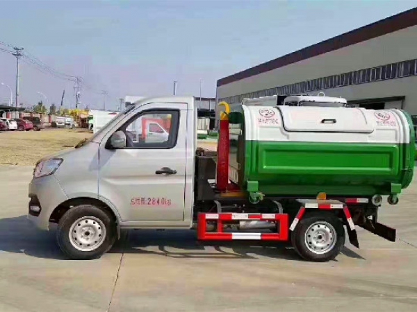 長(zhǎng)安國(guó)六汽油鉤臂（車(chē)廂可卸）式垃圾車(chē)（后單輪）3方