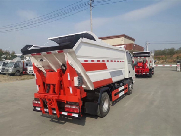 江淮康鈴國(guó)六4方后掛桶自裝卸式垃圾車(chē)