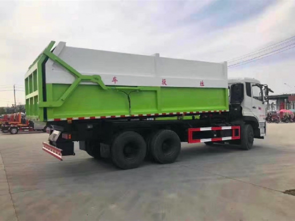 東風(fēng)天龍壓縮式對(duì)接垃圾車(chē)