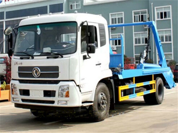 東風(fēng)天錦擺臂式垃圾車(chē)(10方)