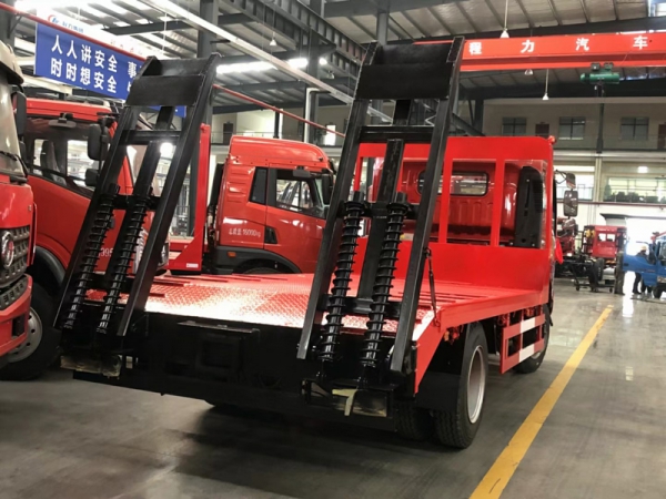 重汽豪曼藍牌平板拖車