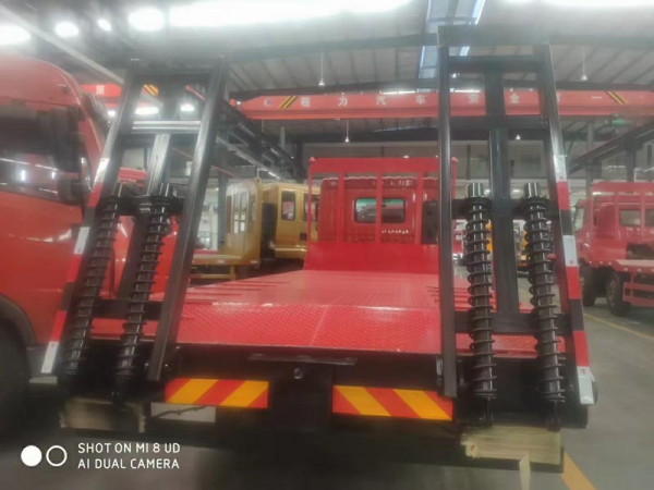 (國(guó)六)湖北大運(yùn)G6黃牌平板車