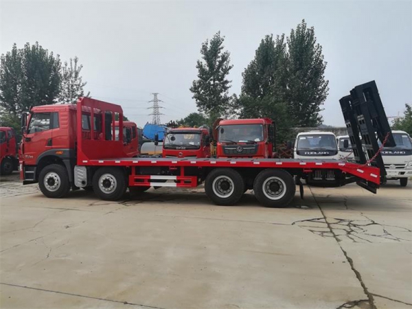 （國(guó)六）解放悍V前四后八平板運(yùn)輸車(chē)