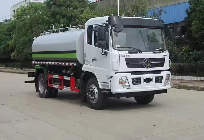 東風(fēng)福瑞卡12方灑水車