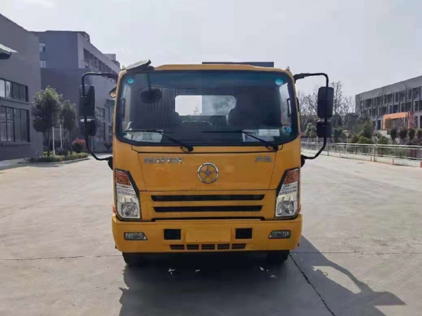 國六大運(yùn)一拖二平板清障車