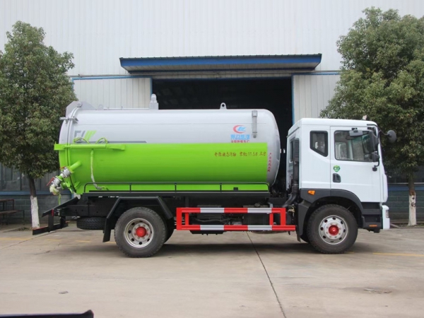 東風(fēng)D9吸污車(chē)罐體容積11.5方