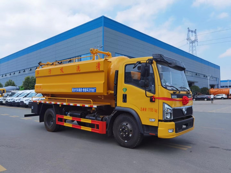東風(fēng)福瑞卡12.5方清洗吸污車，聯(lián)合疏通車