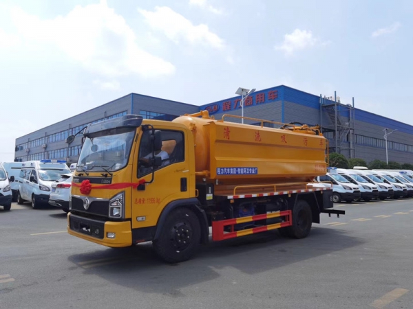 東風福瑞卡12.5方清洗吸污車,聯(lián)合疏通車