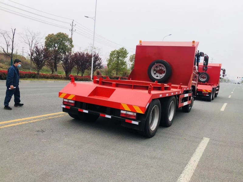 高溫液體運(yùn)輸抬包車(chē)