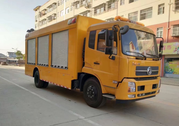 東風(fēng)天錦搶險工具車
