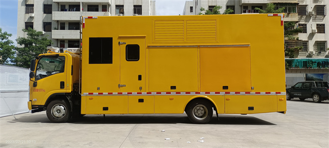 五十鈴救險(xiǎn)裝備車