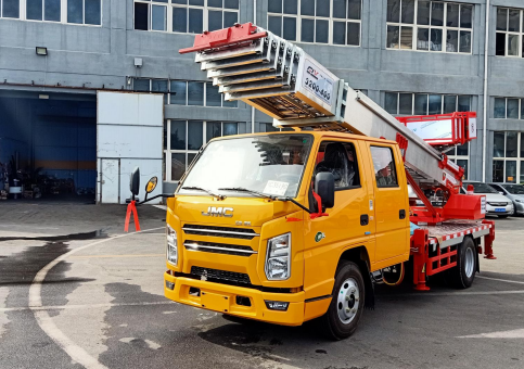 國六江鈴32米藍(lán)牌云梯車